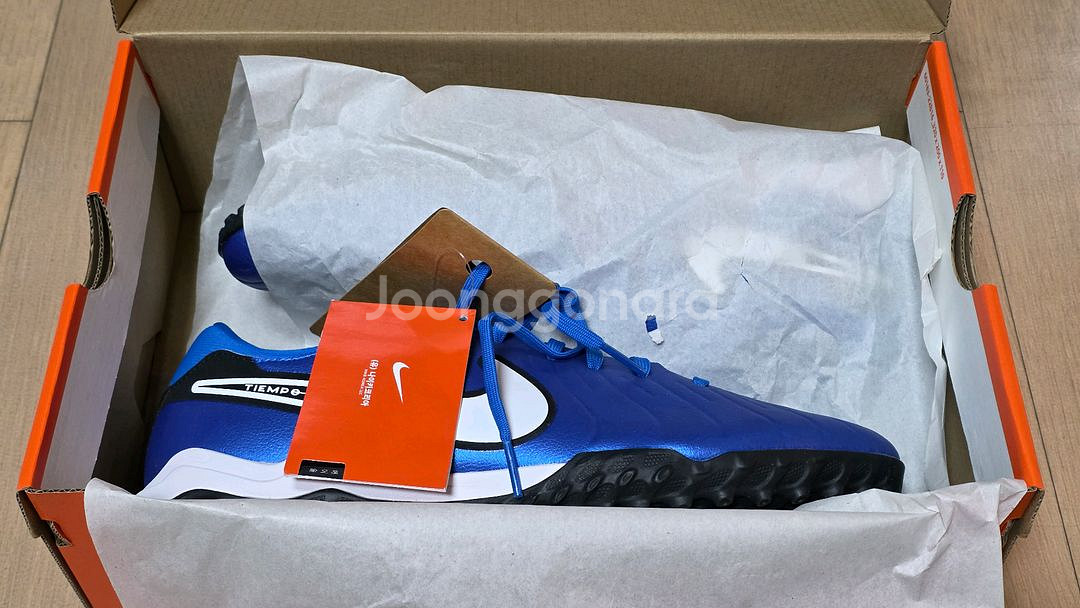 [새제품] 나이키 티엠포 레전드 10 아카데미 TF 275mm 풋살화--0