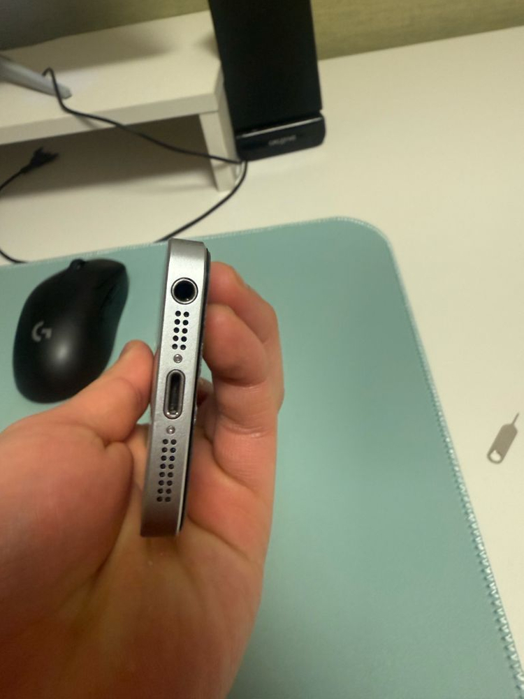 아이폰 se 스페이스 그레이128gb (배터리 100) 이미지