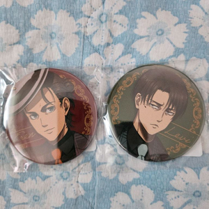 진격의거인 에렌 & 리바이 캔뱃지 2종,사카모토데이즈,괴수 8호,최애의 아이.오버로드 팔아요.