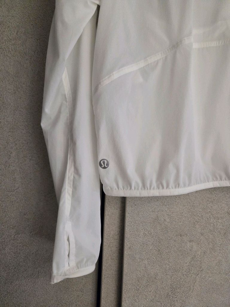 룰루레몬 브리더블 화이트 트레이닝 재킷 XS--2