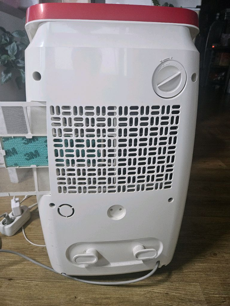 LG공기청정 제습기 13리터 1등급재품 결로방지예방 물잘빨립니다 빨래잘말립니다 1등급 재품 이미지