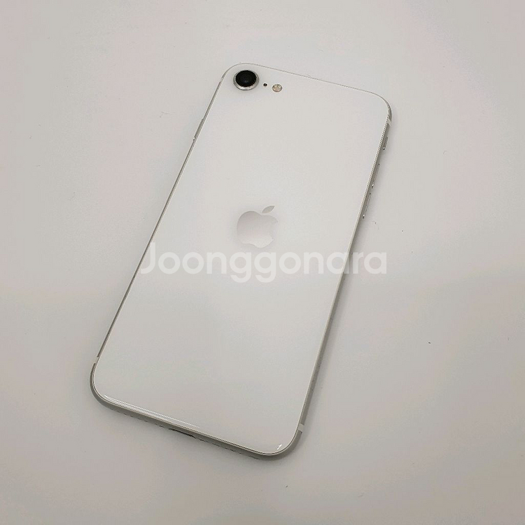 아이폰SE2 128GB 화이트 색상 판매합니다! (배터리100%)--0