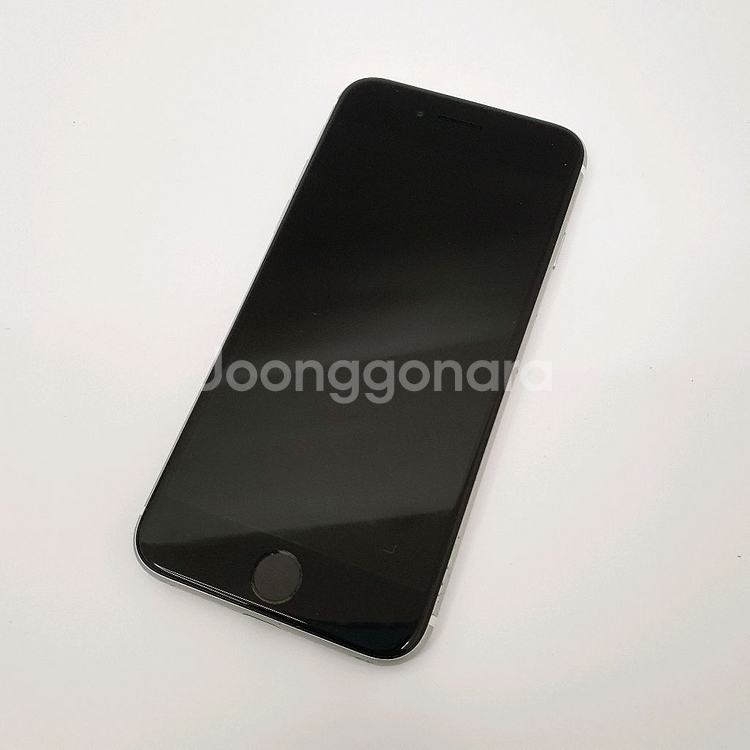 아이폰SE2 128GB 화이트 색상 판매합니다! (배터리100%)--1