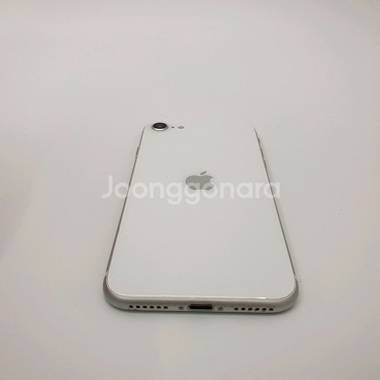 아이폰SE2 128GB 화이트 색상 판매합니다! (배터리100%)--2