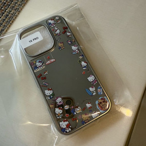 아이폰16프로 폰케이스 새상품 이미지