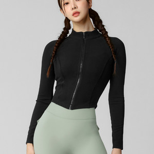 젝시믹스 액티브 크롭 슬림핏 집업 자겟