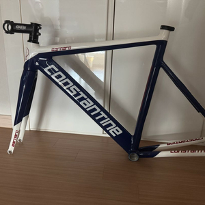 콘스탄틴 버나드 판매