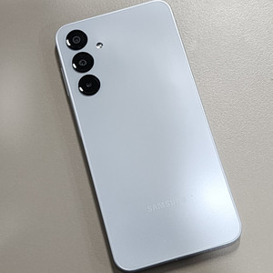 *19만* 갤럭시 A16 그레이 128GB 자급제 25년 4월개통 SSS급 단말기 판매합니다