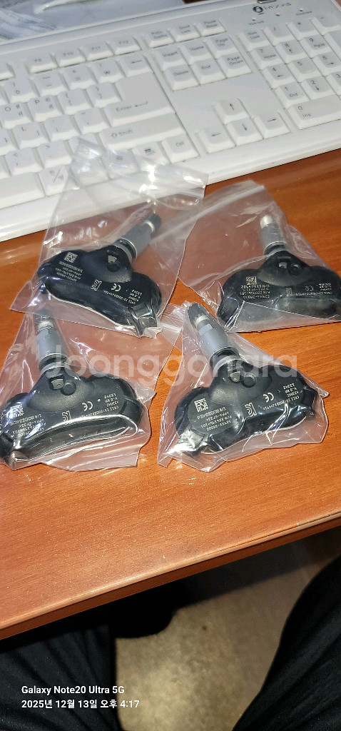 기아 현대 52933 3M000 TPMS 434Mhz타이어 압력센서 4개 세트--2