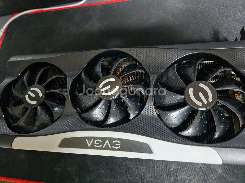 EVGA GeForce RTX 3070 FTW3--6