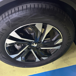 컨티넨탈 에코컨택트6Q 215 60 17 중고 타이어