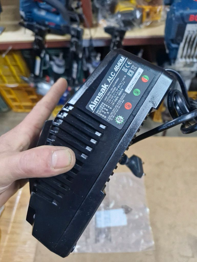 아임삭충전기ALC4640M 미사용신품 개당가격 이미지