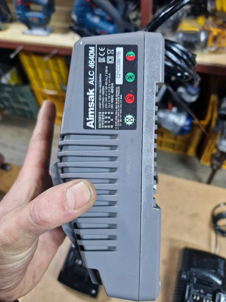 아임삭충전기 ALC4640 프리볼트고속충전기 A+++급 개당가격 이미지