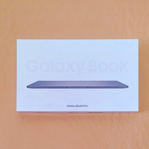 [갤럭시북5Pro] 단순개봉 Ultra i7. 16인치 고사양 급처합니다. (총30시간사용)