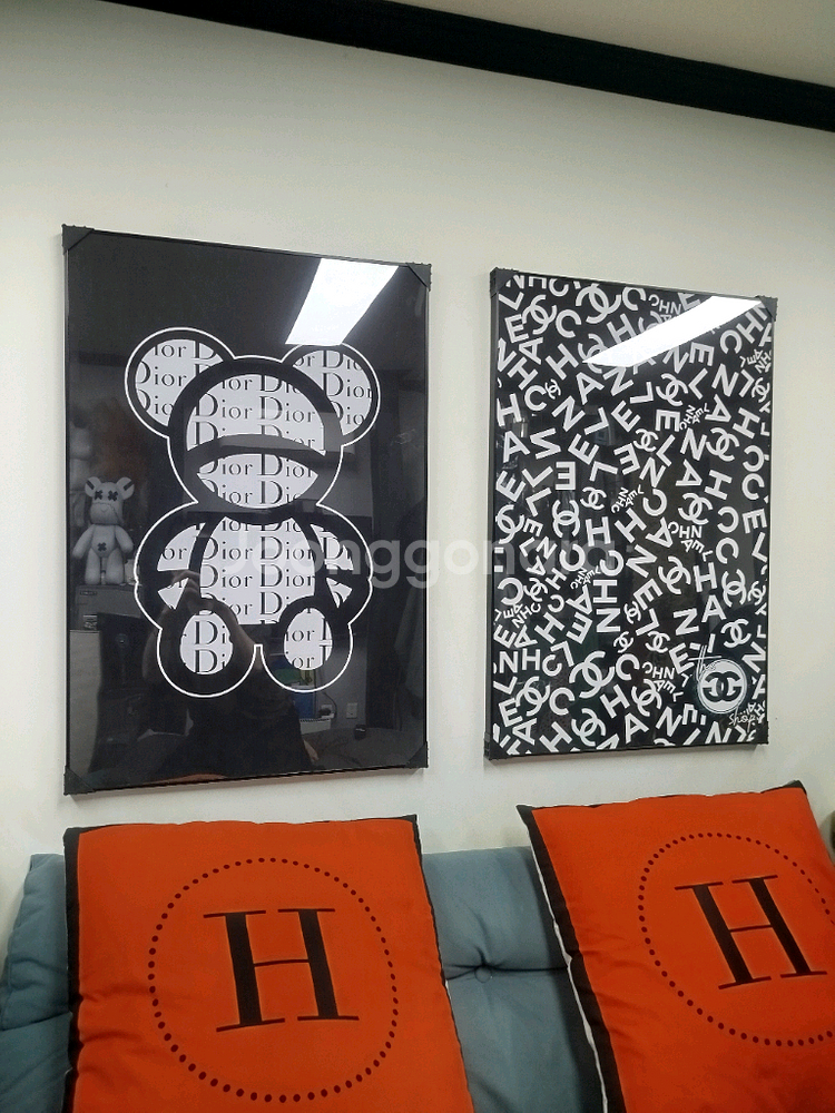 디올 베에브릭 카우스 루이비통 그림액자 그림 액자 팝아트 인테리어소품 명품그림 명품액자 꽃 인테리어 유화 해바라기--1