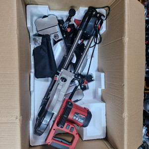 TAGUMA각도절단기 마이터쏘 10인치슬라이딩 각도카타기 미사용신품 이미지