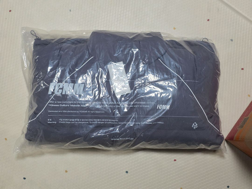 FCMM 클럽 팀 파이핑 숏 패딩 점퍼 이미지