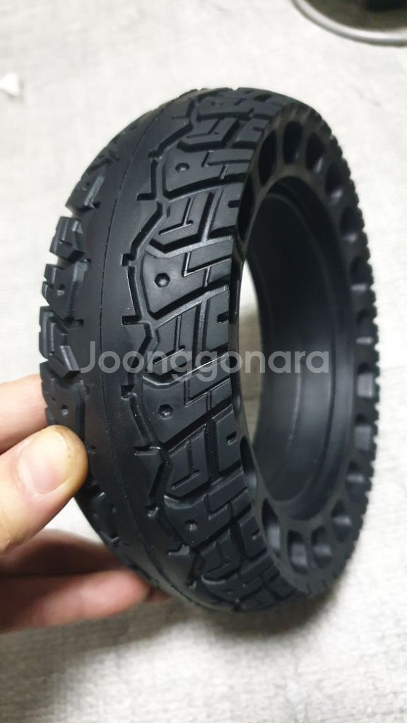 벌집 솔리드 공압타이어--0