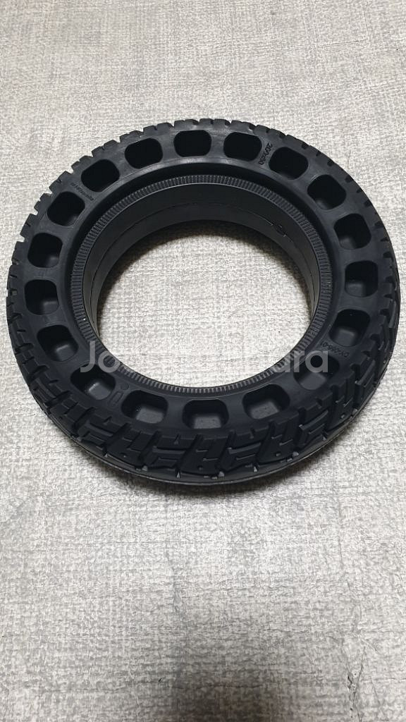 벌집 솔리드 공압타이어--1