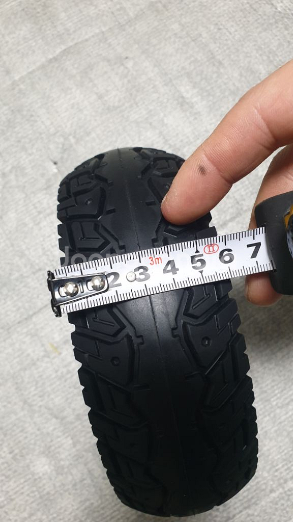 벌집 솔리드 공압타이어--5