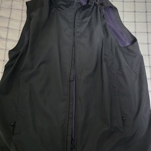 니들스 Needles Sportswear 검정 바람막이 조끼 M