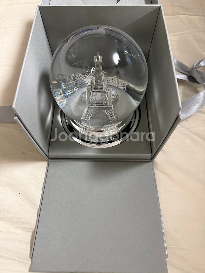 발렌시아가 스노우볼--1