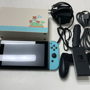 닌텐도 스위치 배터리 개선판 동물의 숲 에디션