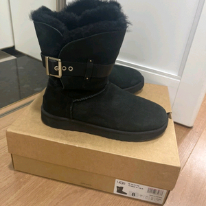 UGG 여성 퍼 부츠 250
