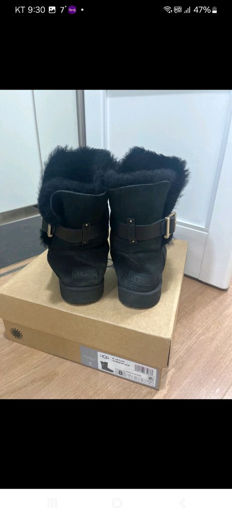 UGG 여성 퍼 부츠 250--2