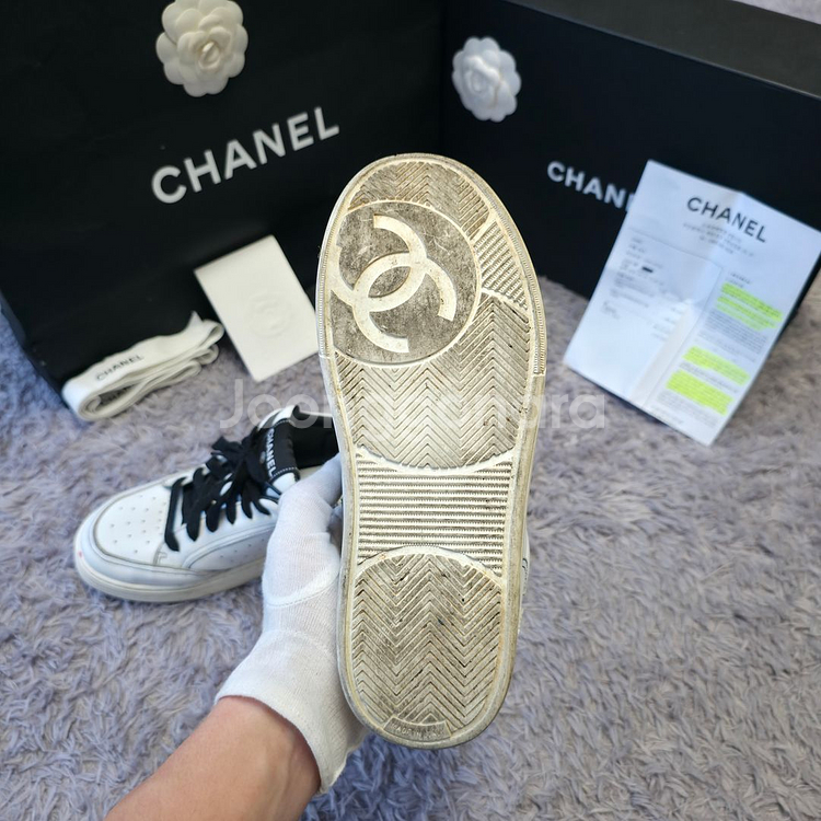 {CLOSET}[37][풀구성+인보이스]샤넬 테니스 백로고 스니커즈(인보이스보유)--9