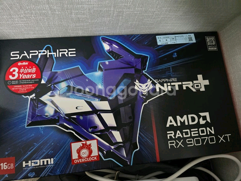 사파이어 9070 XT 니트로 그래픽카드--0