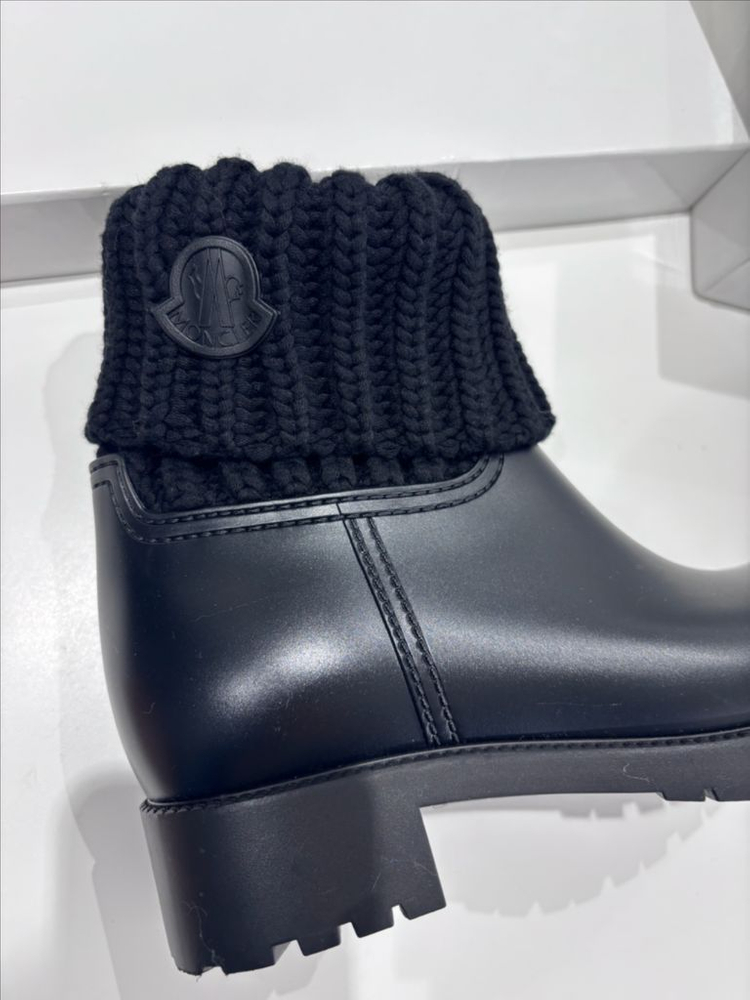 몽클레어 니트부츠 240--3