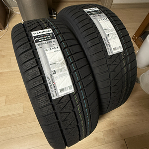 금호타이어 윈터크래프트 wp71 suv용 신품 (2개 25만원)