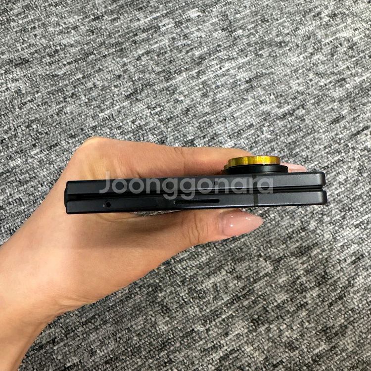 상태SS급 갤럭시Z플립7 256기가 공기계 중고폰 업무폰 주식폰 게임폰 서브폰 최신폰 삼성공기계--3