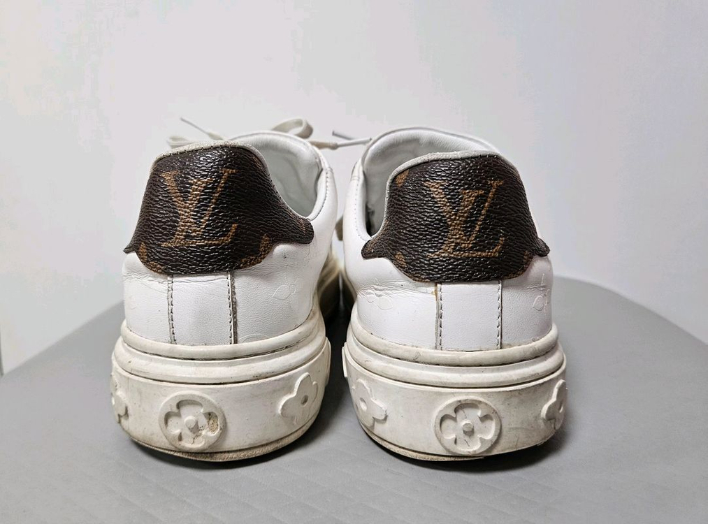 루이비통 타임아웃 화이트 스니커즈 37사이즈(235)--4
