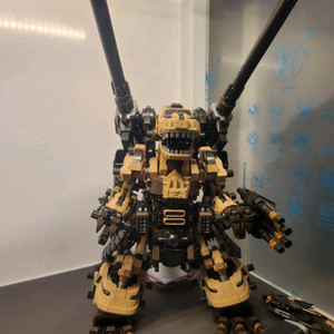 코토부키야고쥬라스디오거+캐논세트16만팝니다.