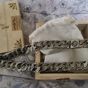 신트리플식스 은925 목걸이 팝니다