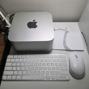 맥스튜디오 M1 MAX 32GB메모리 512GB SSD