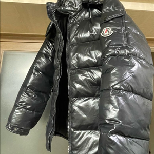 몽클레어 마야 유광블랙 1사이즈 급처