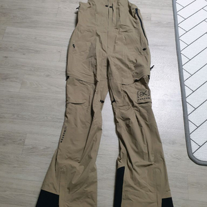 burton ak kimmy gore-tex bib pants(켈프)