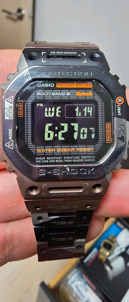 G-SHOCK GMW-B5000TVB-1DR 티타늄 이미지