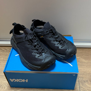 호카 호파라 2 블랙 225 팝니다