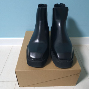 블랙 스퀘어토 첼시 부츠 270 사이즈 이미지