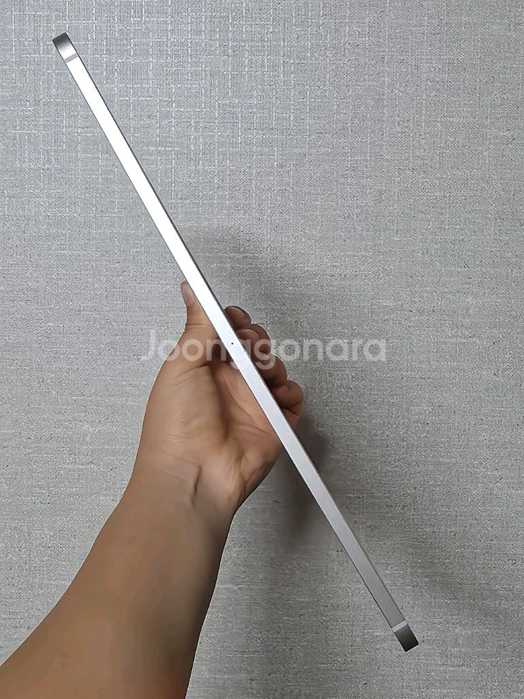 아이패드 프로 5세대 12.9인치 실버 2TB 셀룰러+wifi 최고사양 + 정품 스마트폴리오 S급 130만--6