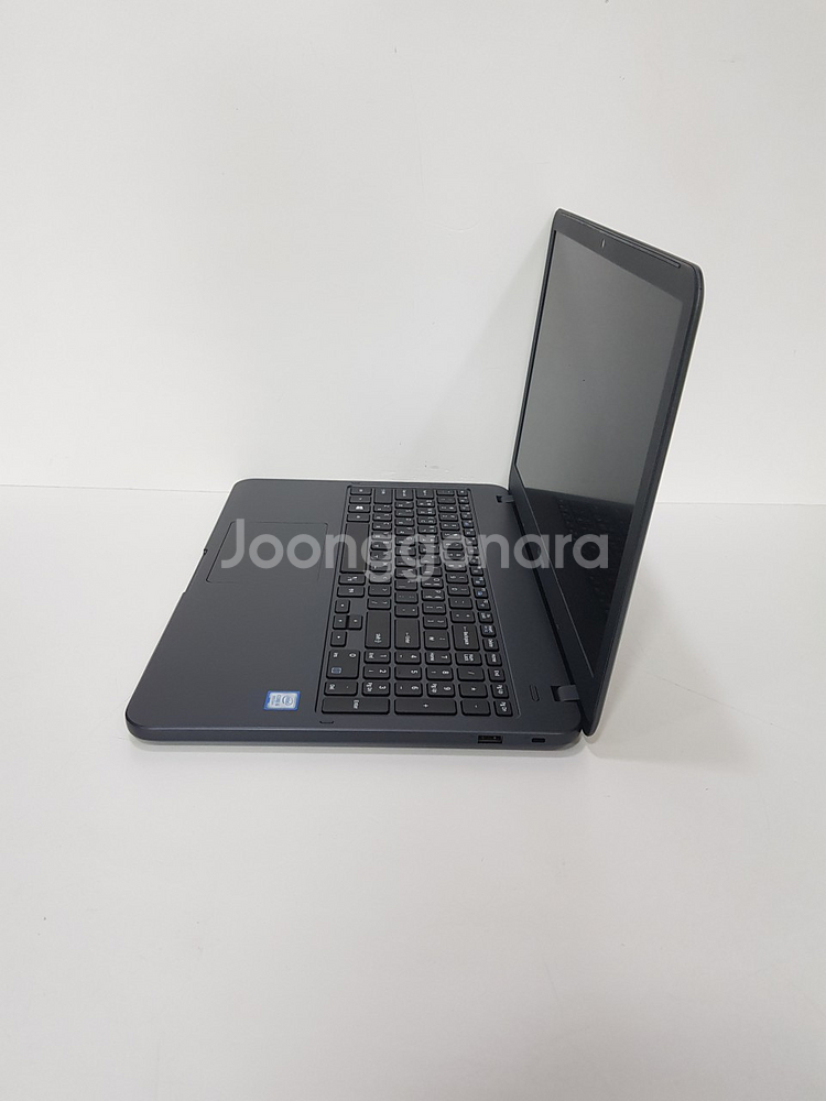 225번 삼성 15인치 UHD 포토샵 영상편집 중고노트북--4