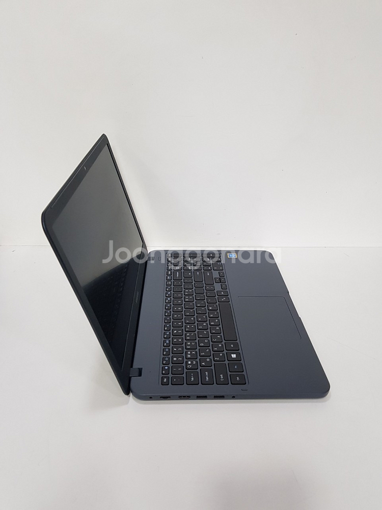 226번 삼성 15인치 UHD 일러스트 업무용 중고노트북--3