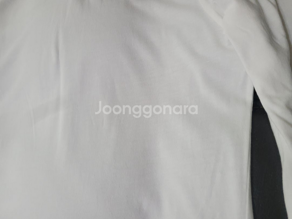 지이크(SIEG) M 흰색 브이넥 긴팔티셔츠 (주)신원(지오지아 엠비오 티아이포맨 커스텀멜로우)--3