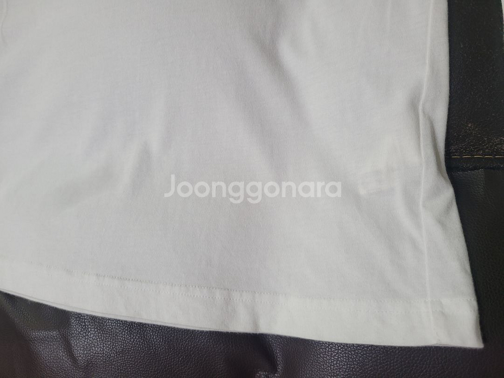 지이크(SIEG) M 흰색 브이넥 긴팔티셔츠 (주)신원(지오지아 엠비오 티아이포맨 커스텀멜로우)--5