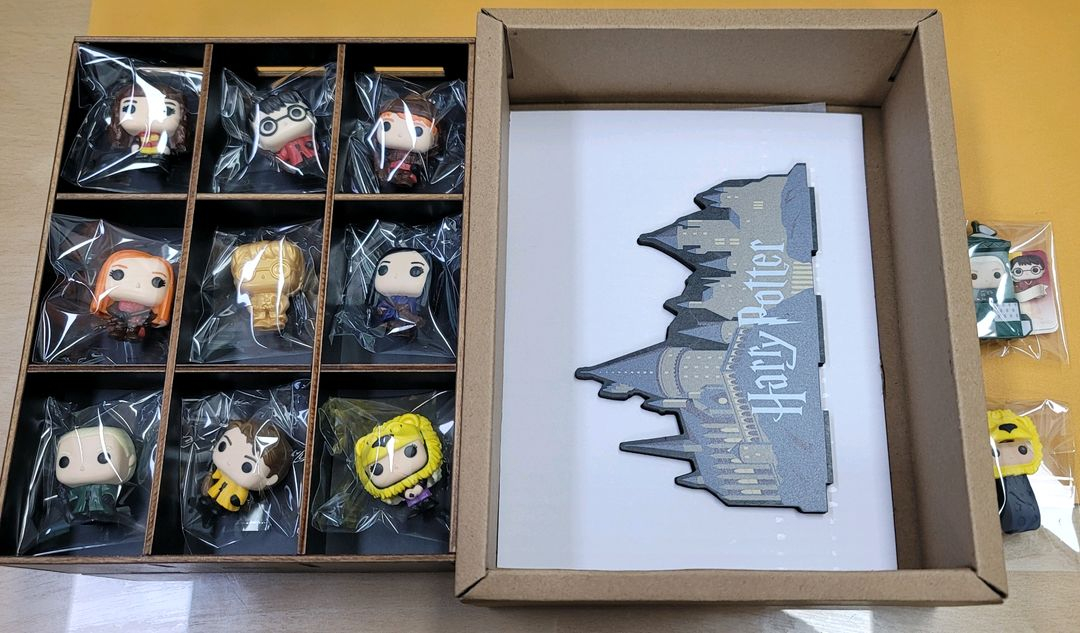 킨더조이 해리포터 퀴디치 피규어 진열장 풀세트 이미지