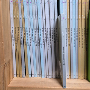 웅진 음악이 들리는 이야기책 30권+cd10개